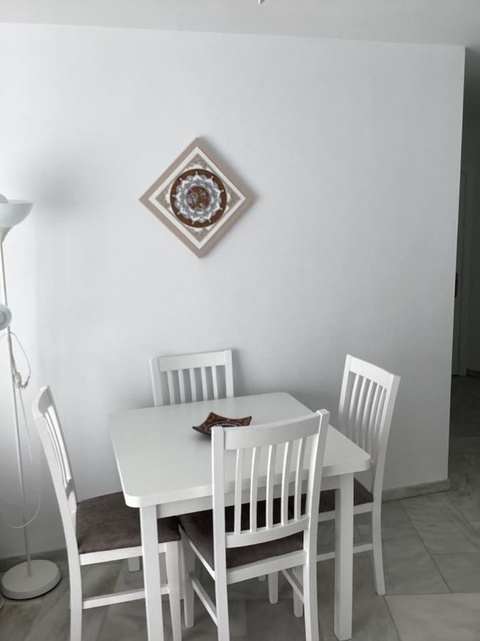 Carihuela Park Palace Apartament Sun&Beach Appartement Torremolinos Buitenkant foto