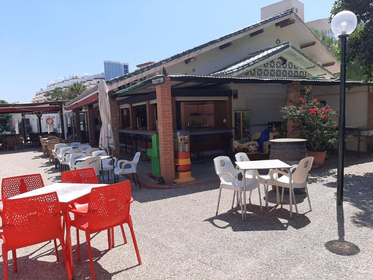 Carihuela Park Palace Apartament Sun&Beach Appartement Torremolinos Buitenkant foto
